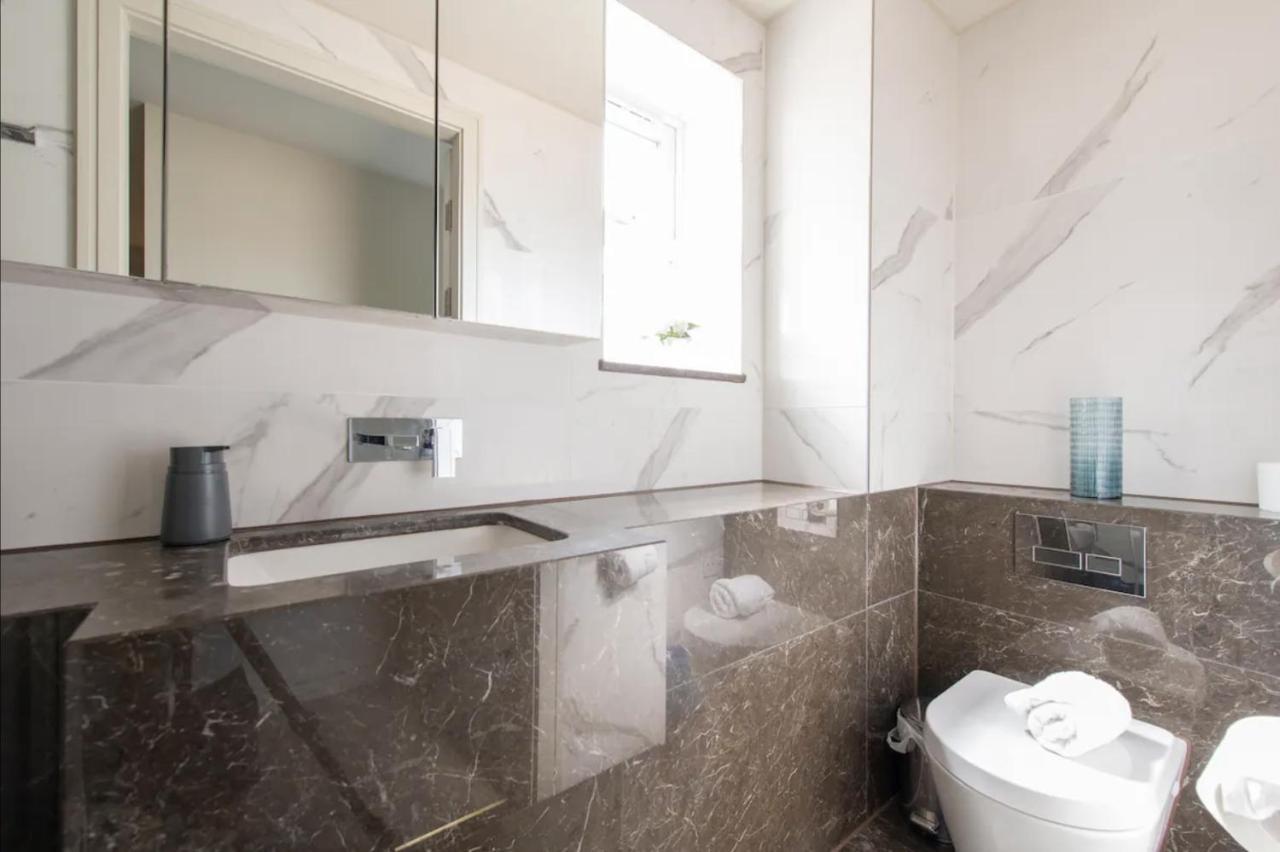 2Bd, 2Ba Urban Oasis Chcl F4 Apartman Chigwell Kültér fotó