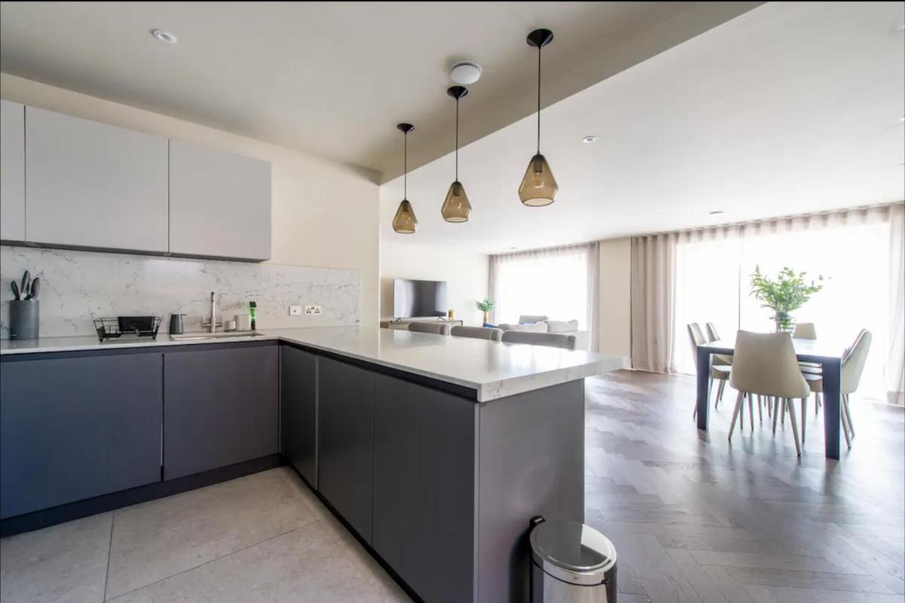 2Bd, 2Ba Urban Oasis Chcl F4 Apartman Chigwell Kültér fotó