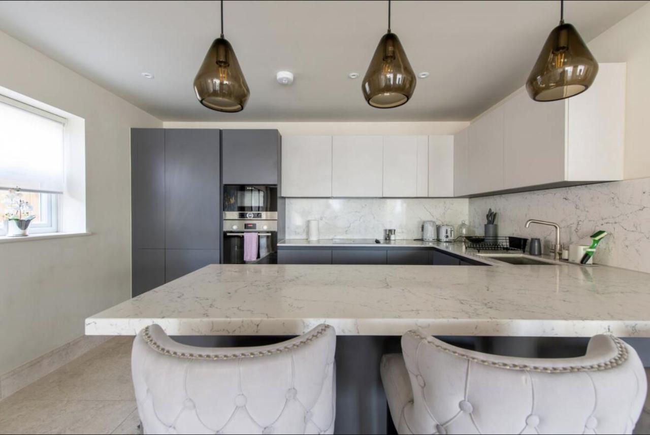 2Bd, 2Ba Urban Oasis Chcl F4 Apartman Chigwell Kültér fotó